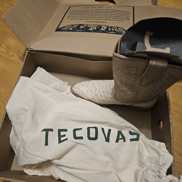 Tecovas Men's Cream Western Boots - Picture 9 of 14